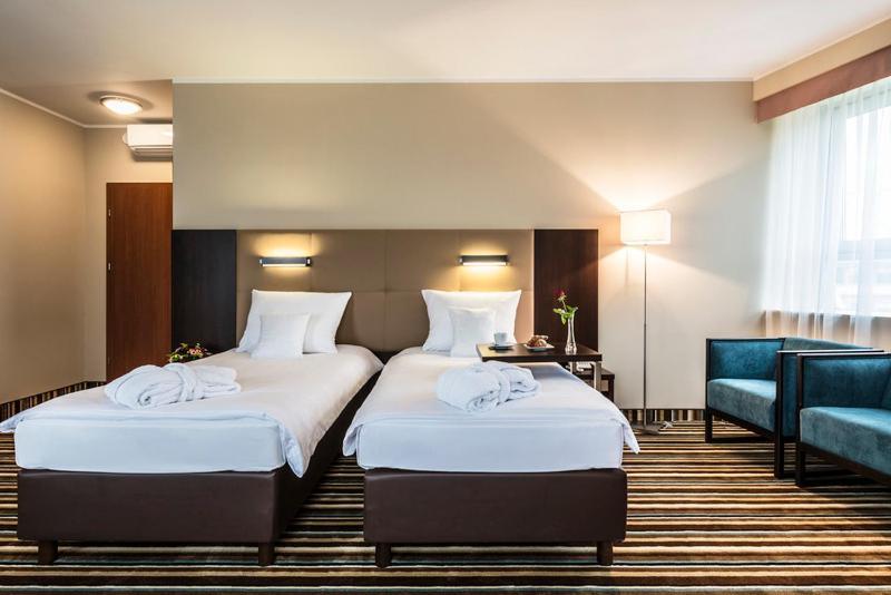 Hotel Victor Pruszkow Desilva Номер фото