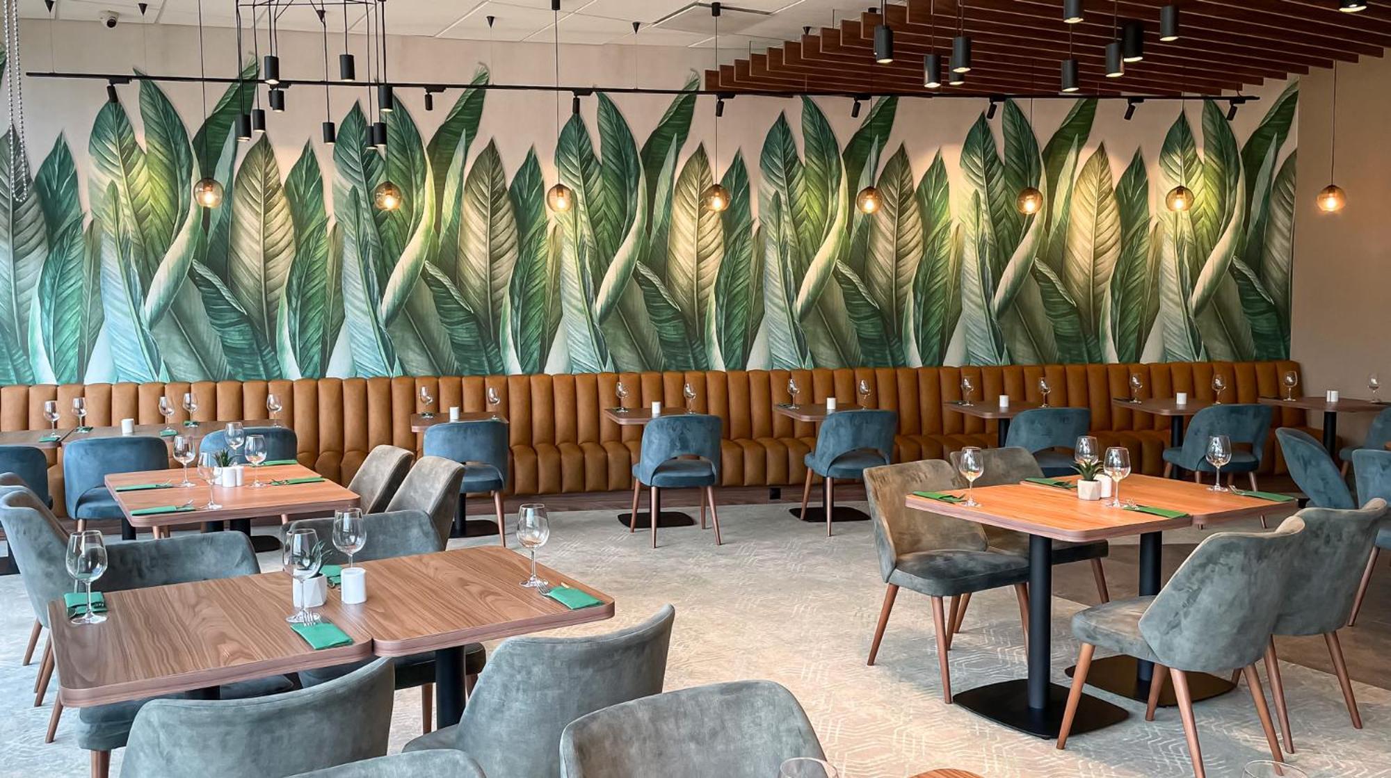 Hotel Victor Pruszkow Desilva Экстерьер фото